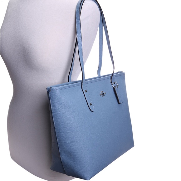 💕NWT! Coach Blue Leather Zip Tote - Picture 2 of 7